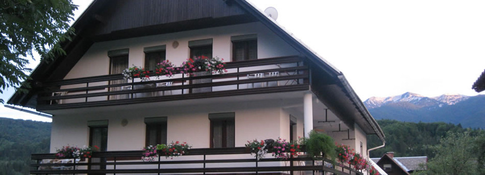 Apartmaji Sobe Žnidar